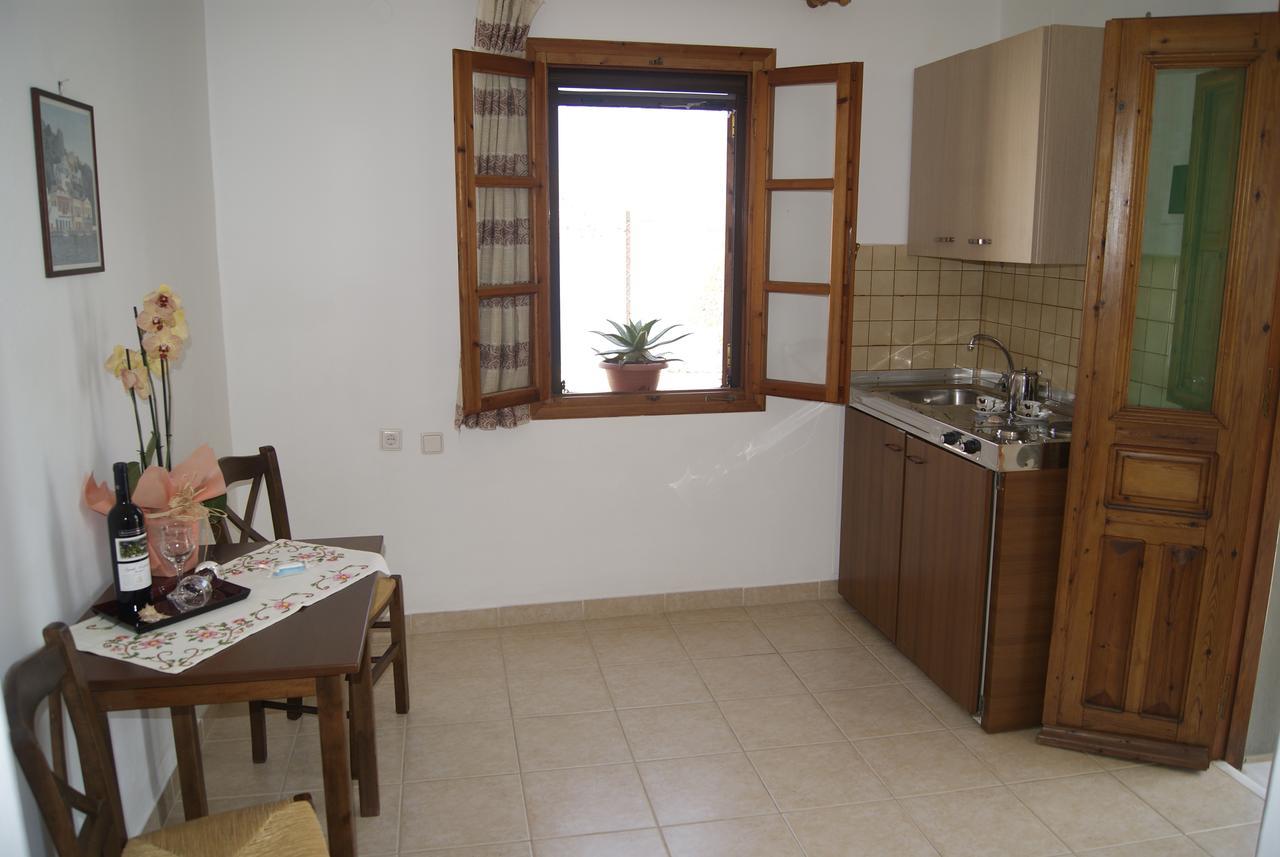 Fofi Apartments シミ エクステリア 写真